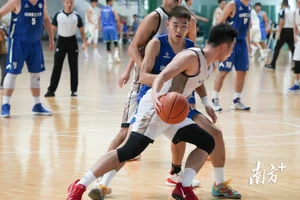 篮球友谊赛:年轻球员成长的催化剂